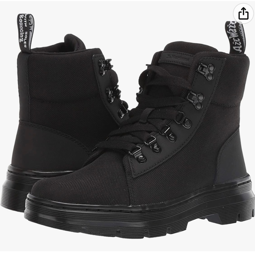 Dr. Martens Women’s Combs W Combat Boot